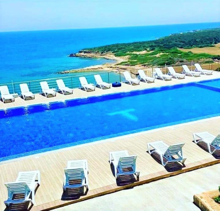 Tekos Golden Hill Hotel & Restaurant At Karpaz Agios Sergios エクステリア 写真