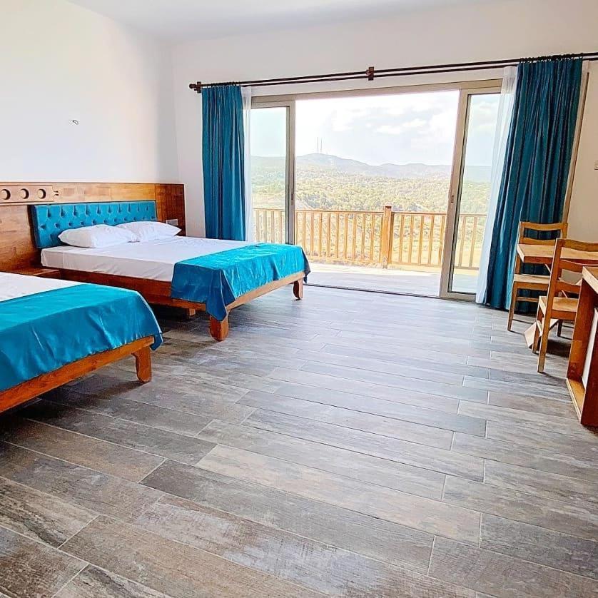 Tekos Golden Hill Hotel & Restaurant At Karpaz Agios Sergios エクステリア 写真