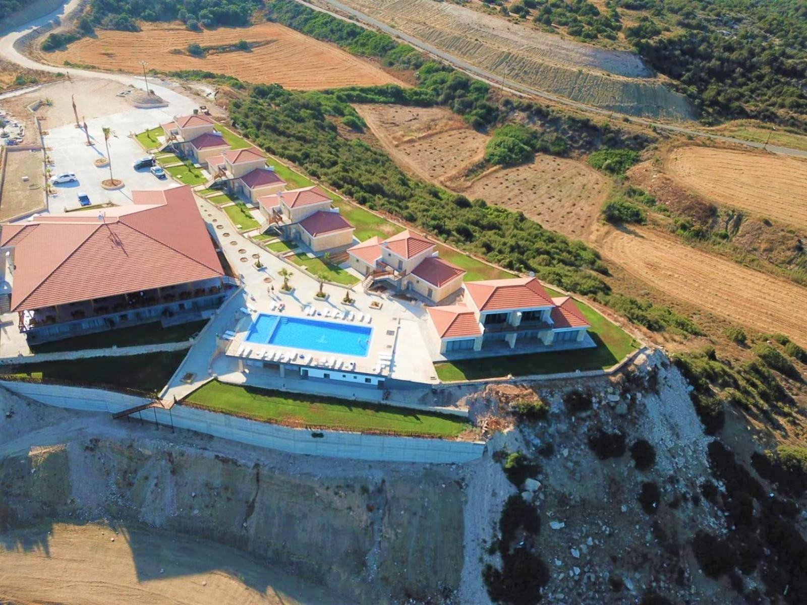 Tekos Golden Hill Hotel & Restaurant At Karpaz Agios Sergios エクステリア 写真